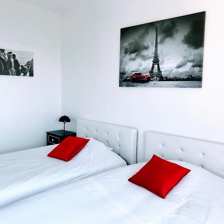 Eiffel Tower Penthouse Apartment ปารีส ภายนอก รูปภาพ