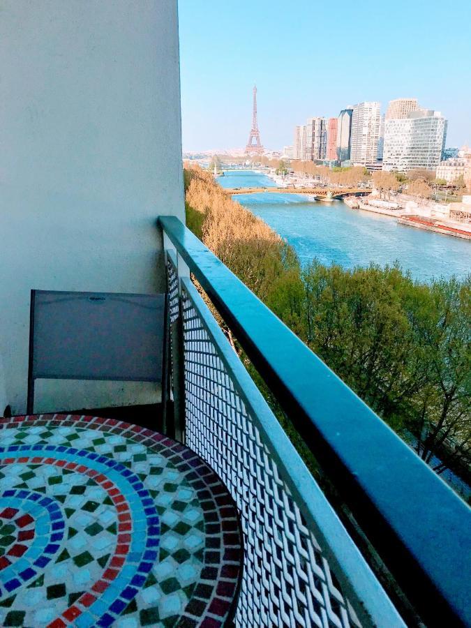 Eiffel Tower Penthouse Apartment ปารีส ภายนอก รูปภาพ